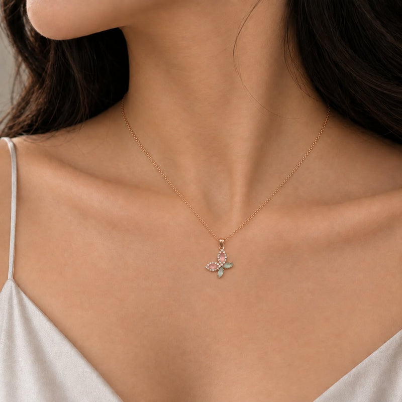 Elegant Floral Crystal Pendant Necklace