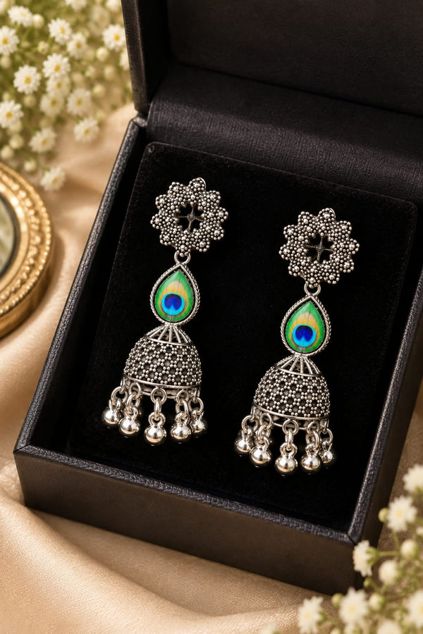 Elegant Gold Crystal Drop Earrings